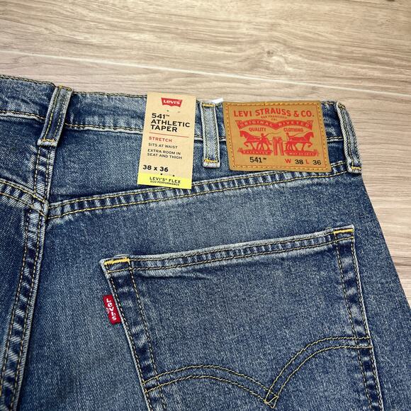 Levi's Flex 541 Athletic Taper Men's Medium Wash Stretch Jeans Size W36 L36 - Picture 11 of 11